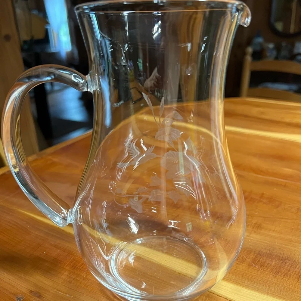 Vintage Avon Hummingbird Morning Glory Etched Pitcher 48oz